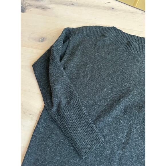 Royal Robbins Womens Wool Sweater Size XS Gray Lightweight Layering - Picture 10 of 14